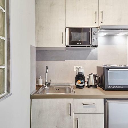 Explore Athens From An Uber-Central Studio! Atenas Exterior foto