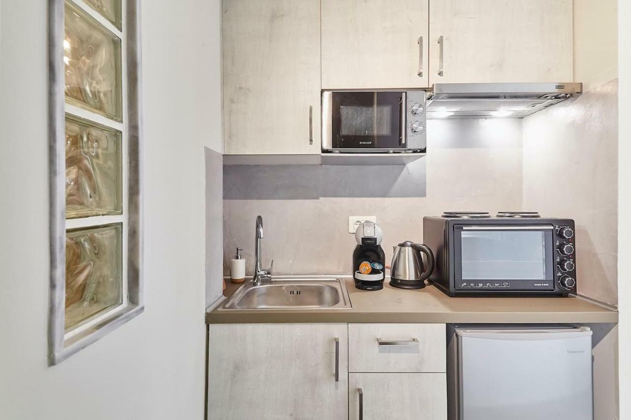 Explore Athens From An Uber-Central Studio! Atenas Exterior foto